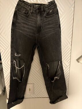 Women's Black Distressed Ripped Jeans